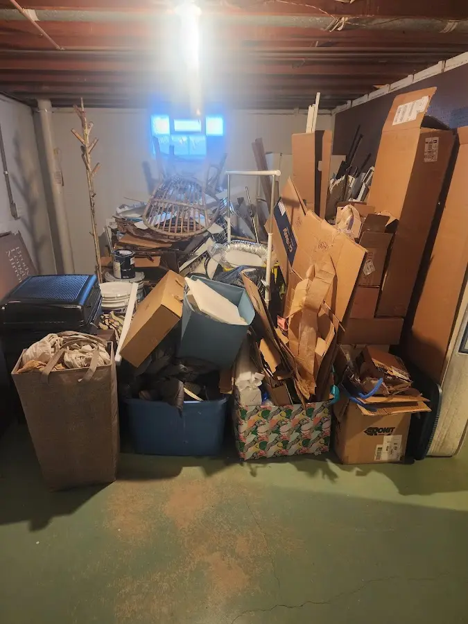 Roll-off dumpster container at job site for Construction Dumpster Rental in San Juan Capistrano